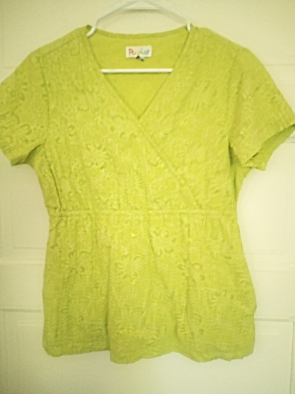 Peaches Uniforms Lime Green Short Sleeve Scrub Top